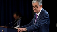 Mặc ông Trump chỉ trích, Fed vẫn muốn tăng thêm lãi suất
